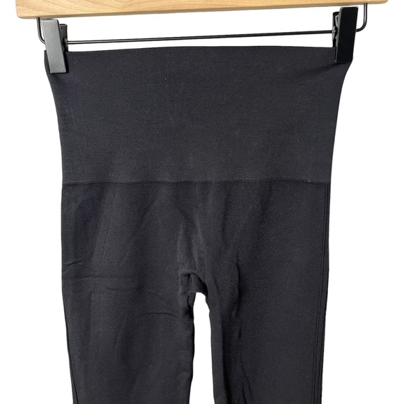 Spanx Look At Me Now Seamless Leggings Black Size Medium High Waist - Picture 3 of 5